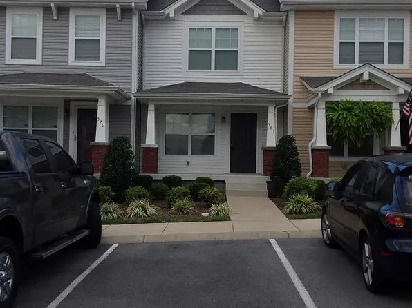 581 Bradburn Village Cir #581, Antioch, TN 37013