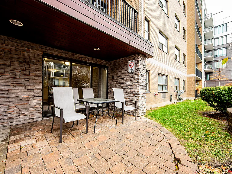 600 Kingston Rd #108 — Photo 11