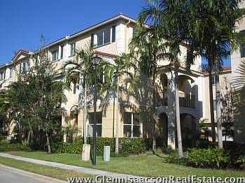 4th image of 2859 S Oasis Dr