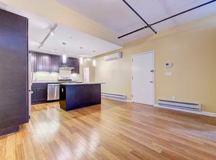 548 3rd Ave #3, New York, NY 10016