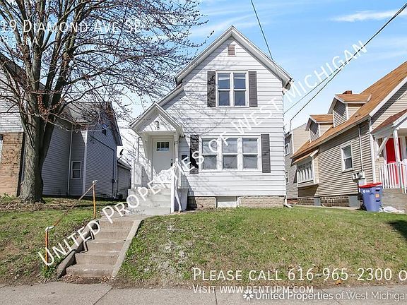 2nd image of 119 Diamond Ave SE