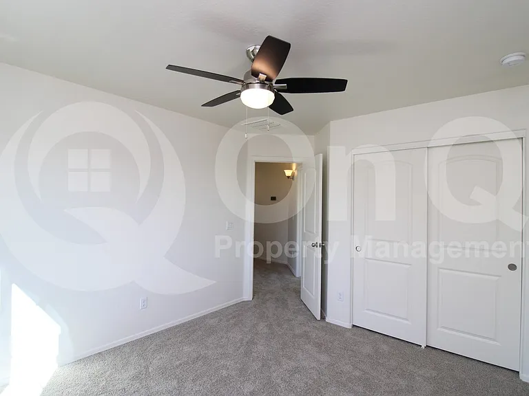 11443 W Saint John Rd — Photo 9