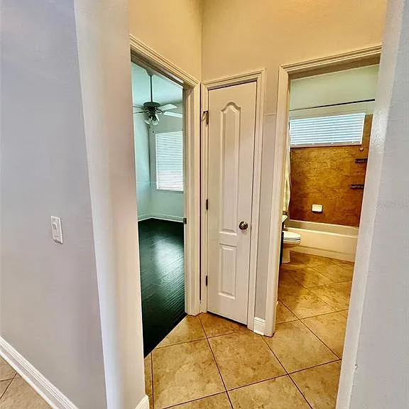 7926 Stoney Hill Dr — Photo 15
