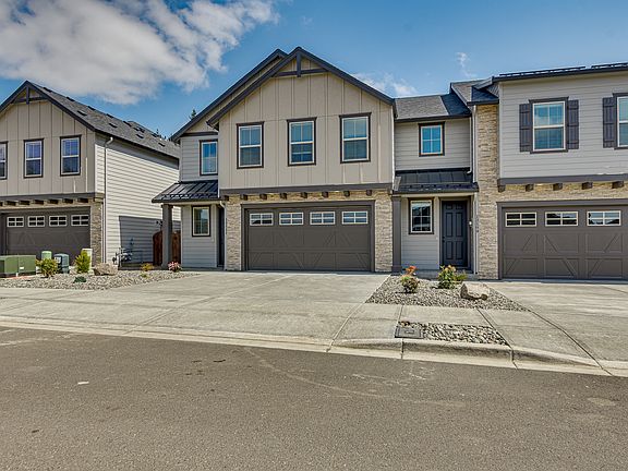5th image of 13111 NE 62nd St