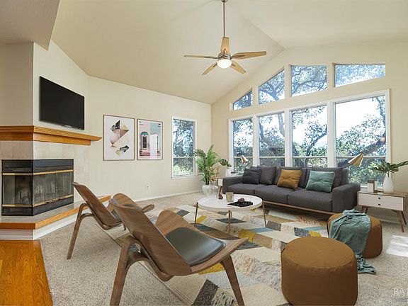3rd image of 2202 Sunrise Avenue
