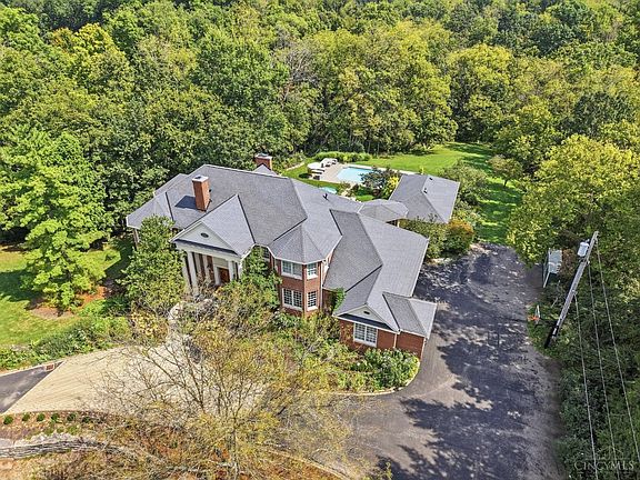 2nd image of 5500 Drake Rd