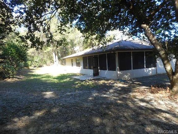 5th image of 8816 N Salina Dr