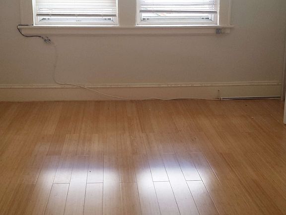 5th image of 2117 23rd St #2