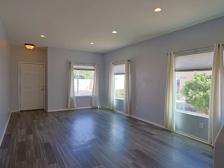6113 Crystal Talon St — Photo 4