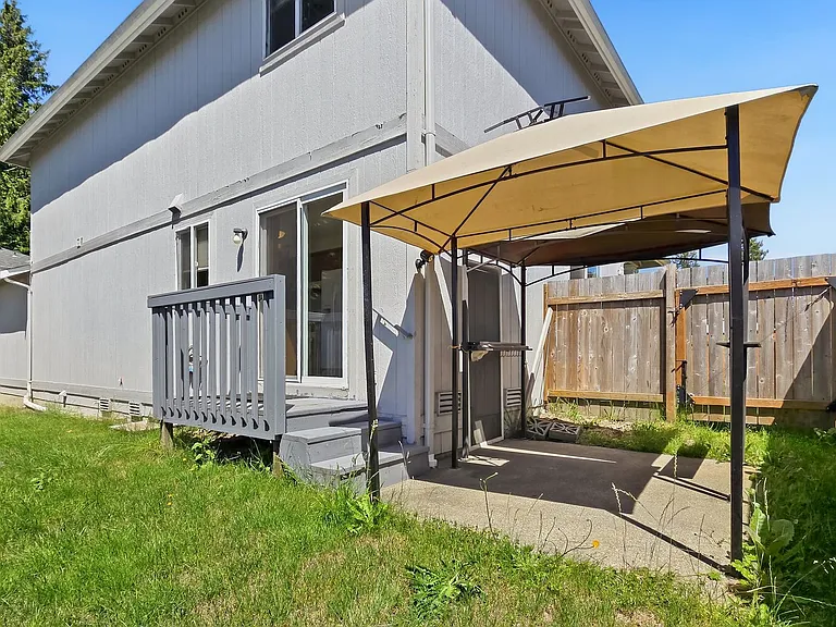702 89th Ave SE — Photo 21