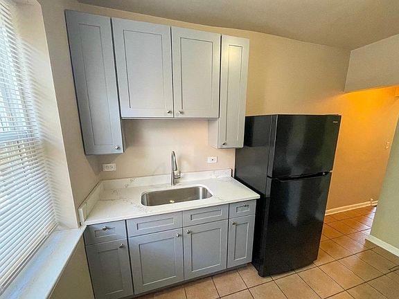 2nd image of 2646 E 78th St #1