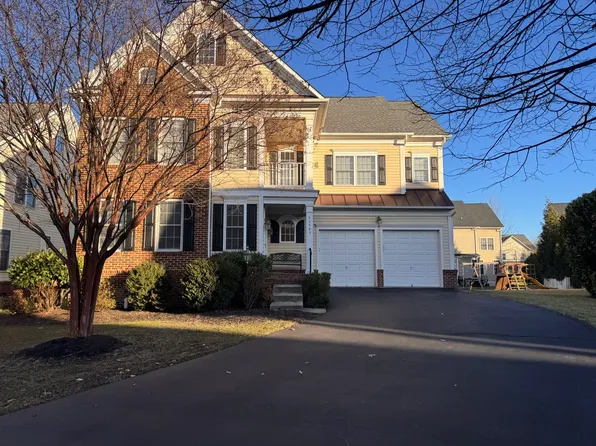 42485 Meadow Sage Dr, Ashburn, VA 20148