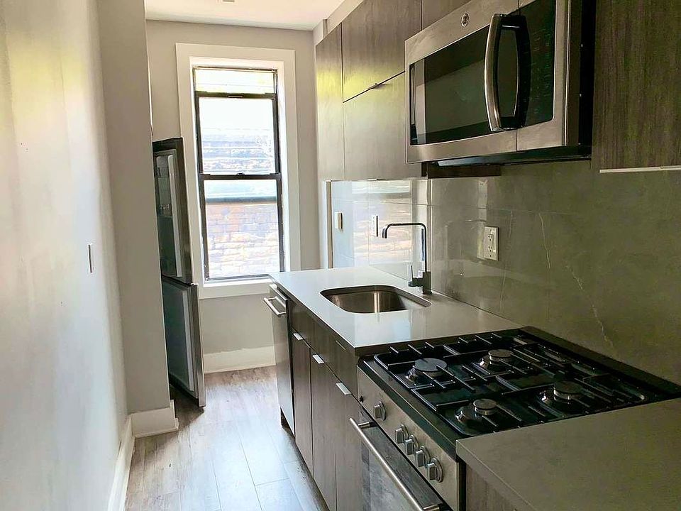 1st image of 102 E 103rd St APT 1