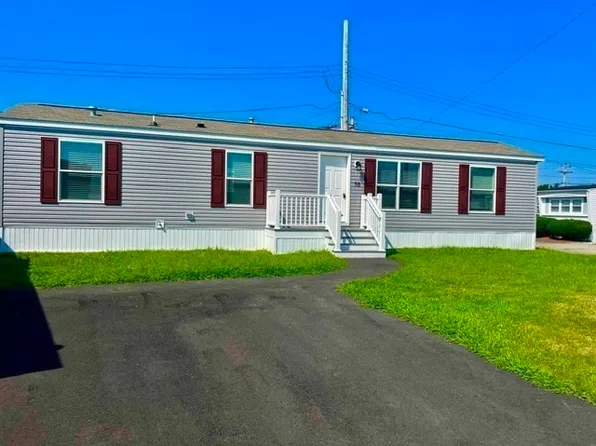 131 Washington St Trailer 50, Foxboro, MA 02035