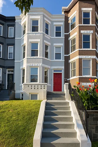 20 T St NE Photo 1