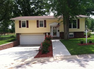 4805 Cinderella Dr, Alton, IL 62002