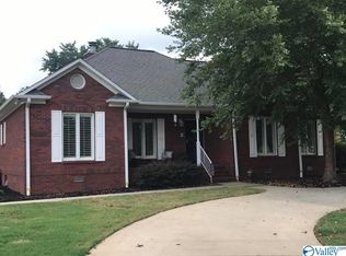 14801 Woodland Rd, Athens, AL 35613