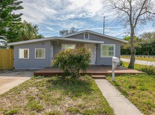 7050 Dartmouth Ave N, Saint Petersburg, FL 33710