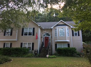 1020 Fountain Glen Dr, Lawrenceville, GA 30043