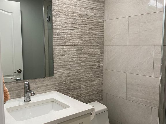 Bathroom1