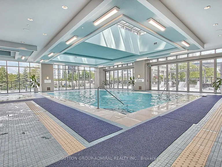 20 Gatineau Dr #1010 — Photo 27