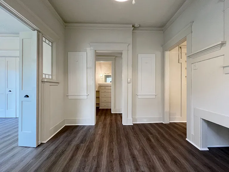 308 W 4th St — Photo 5