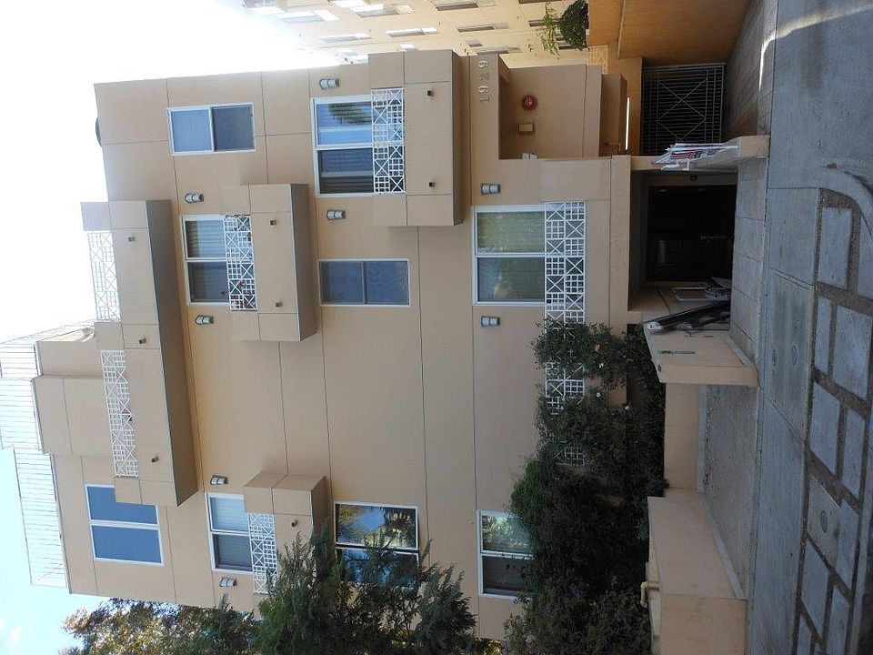 1st image of 1929 Selby Ave APT 101