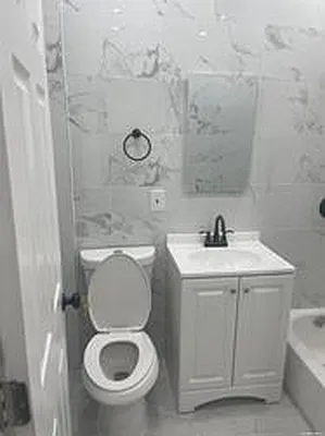 Rented by Realty One Group Dynasty | media 11