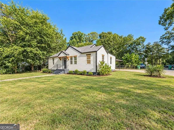 1046 Cheaves St, Forest Park, GA 30297
