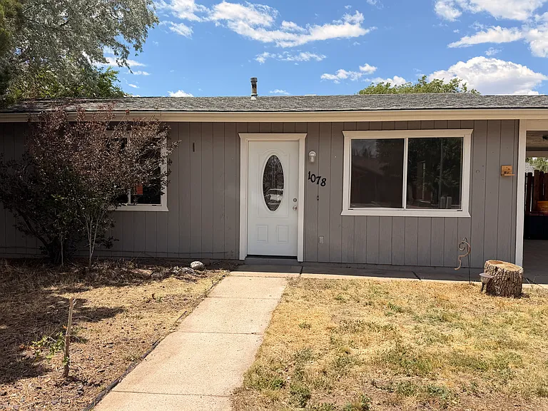 1078 W Rogers Ave — Photo 2