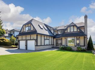 2562 Fuchsia Pl, Coquitlam, BC V3E2M7