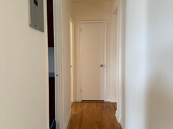 4th image of 8335 139th St APT 4B