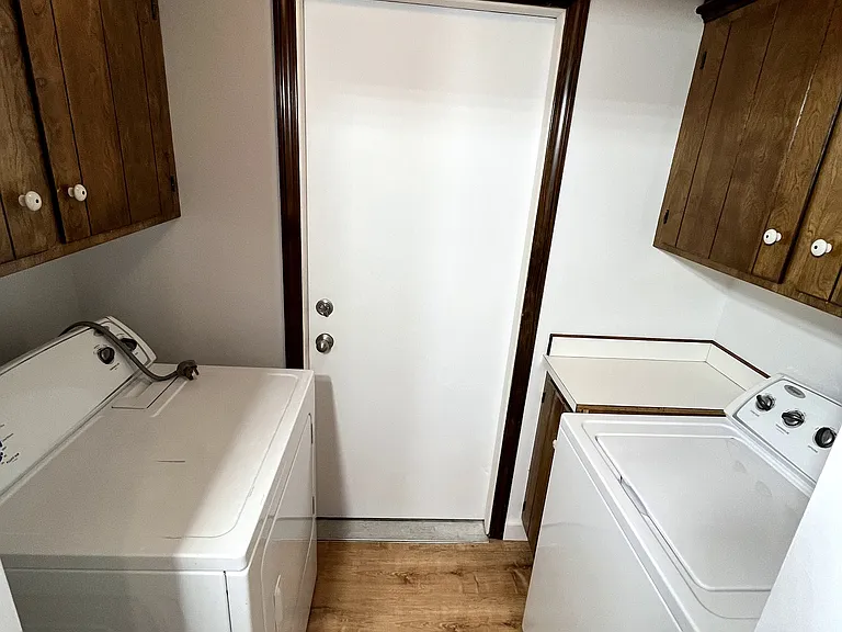 36 Bradbury St #102 — Photo 18