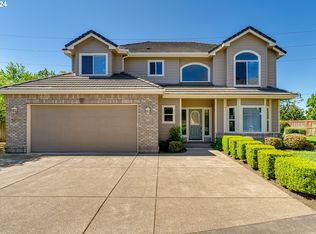 3424 River Pointe Dr, Eugene, OR 97408