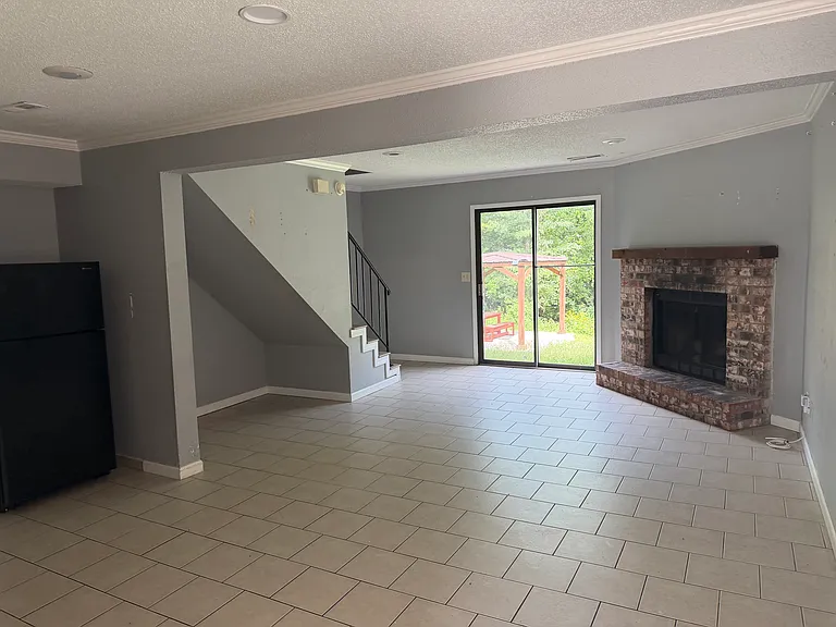 Large Living room!