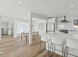 809 E 9th St NE, Calgary, AB T2E 7K2