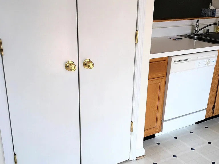 3010 Tipton Way — Photo 3