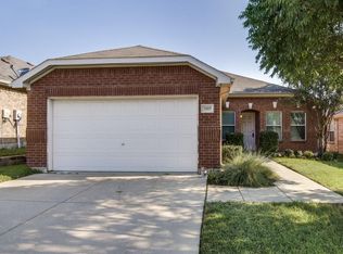 3805 Sapphire St, Fort Worth, TX 76244