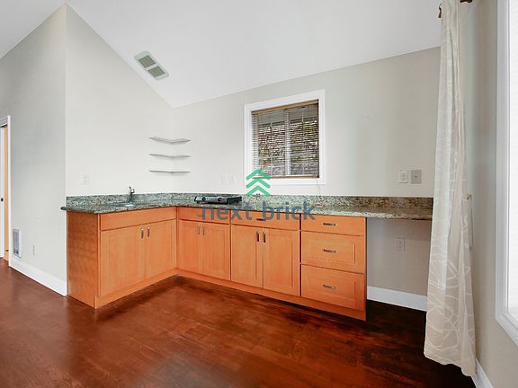 5th image of 11012 86th Ave NE Unit C