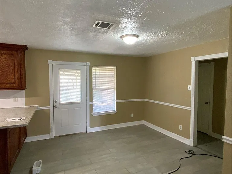 515 S Burnett Dr — Photo 10