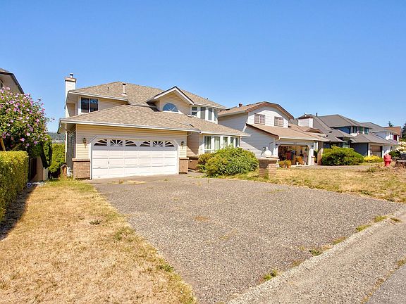 2nd image of 1273 Benneck Way
