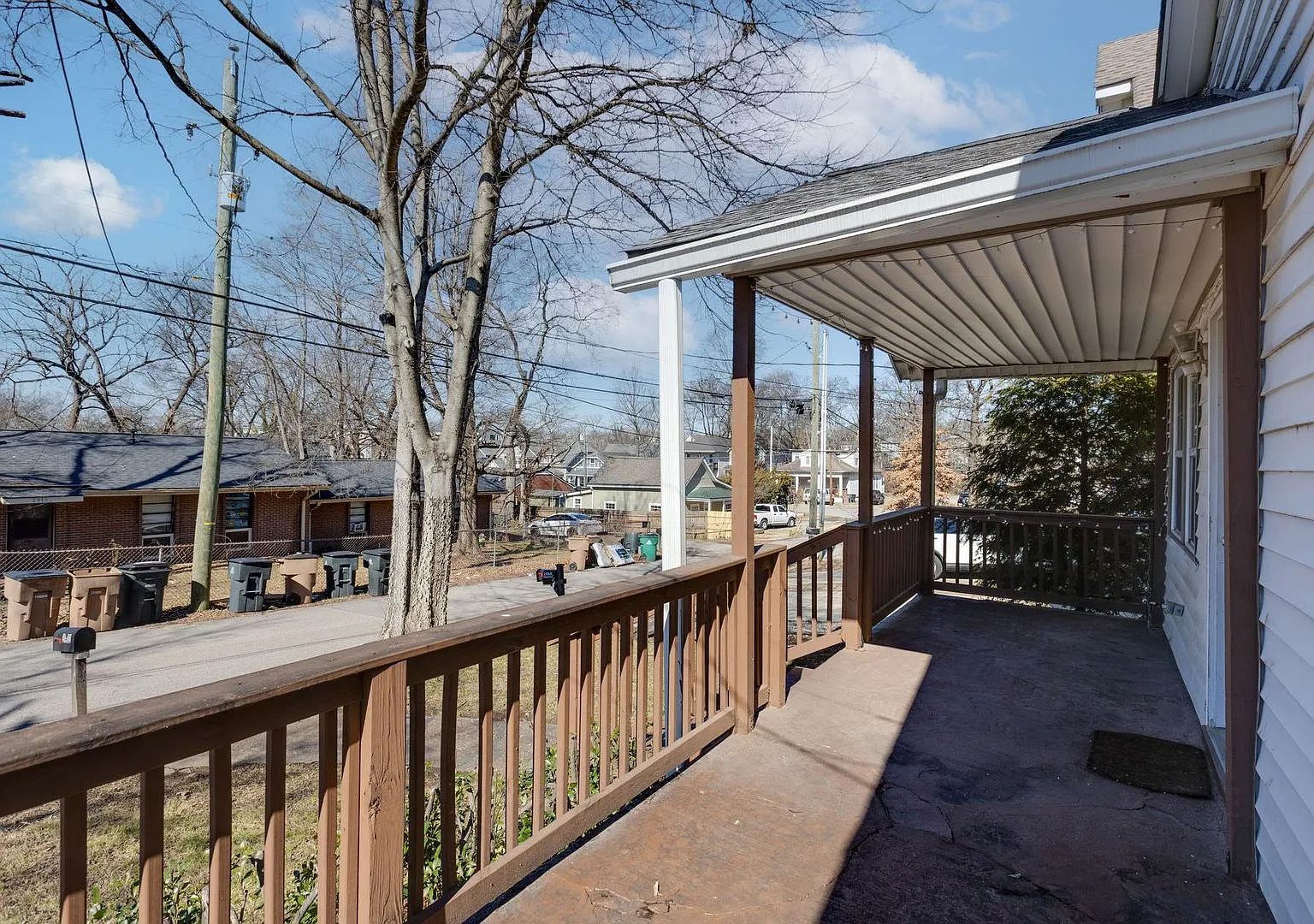 Awesome 3BR/2BA home in the highly desirable East Nashville neighborhood! — Photo 3