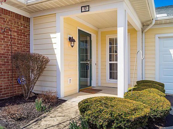4th image of 72 Orchard Oak Dr