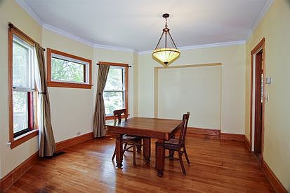 5th image of 1133 Wisconsin Ave