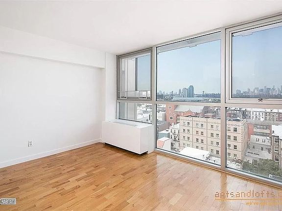 3rd image of 308 Eckford St APT 2B