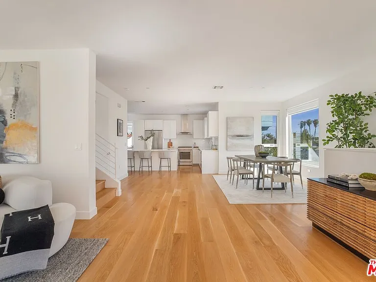 11724 Culver Blvd #12 — Photo 4