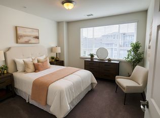 11371 Arbor St APT H-304, Longmont, CO 80504