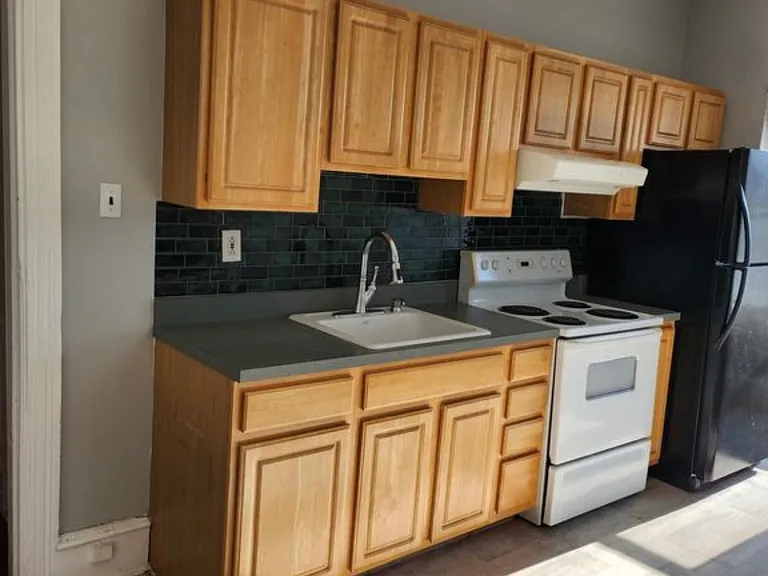 163 Sumac St #2 — Photo 9