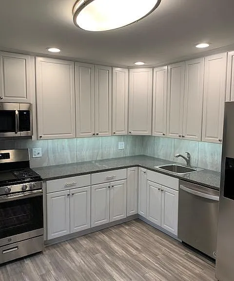 222 Davis Ln — Photo 4