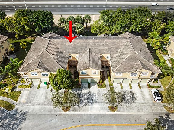 4th image of 13213 SW 42nd St #7102